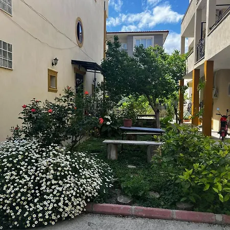 Apartment Grand Teos